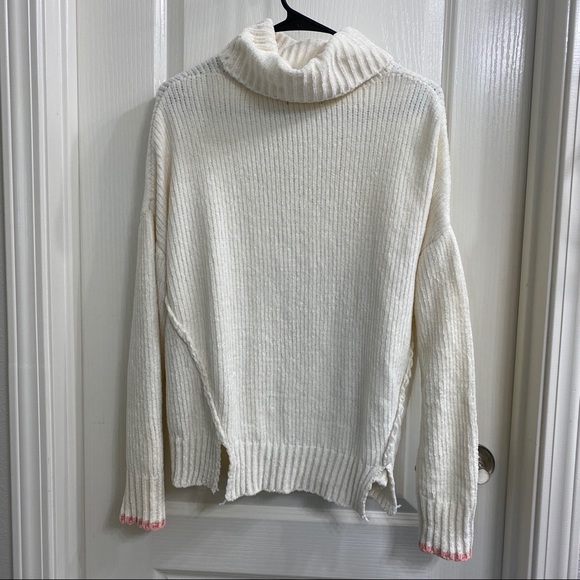 Ultra Soft Chenille Pullover Sweater Size Small - Picture 7 of 7